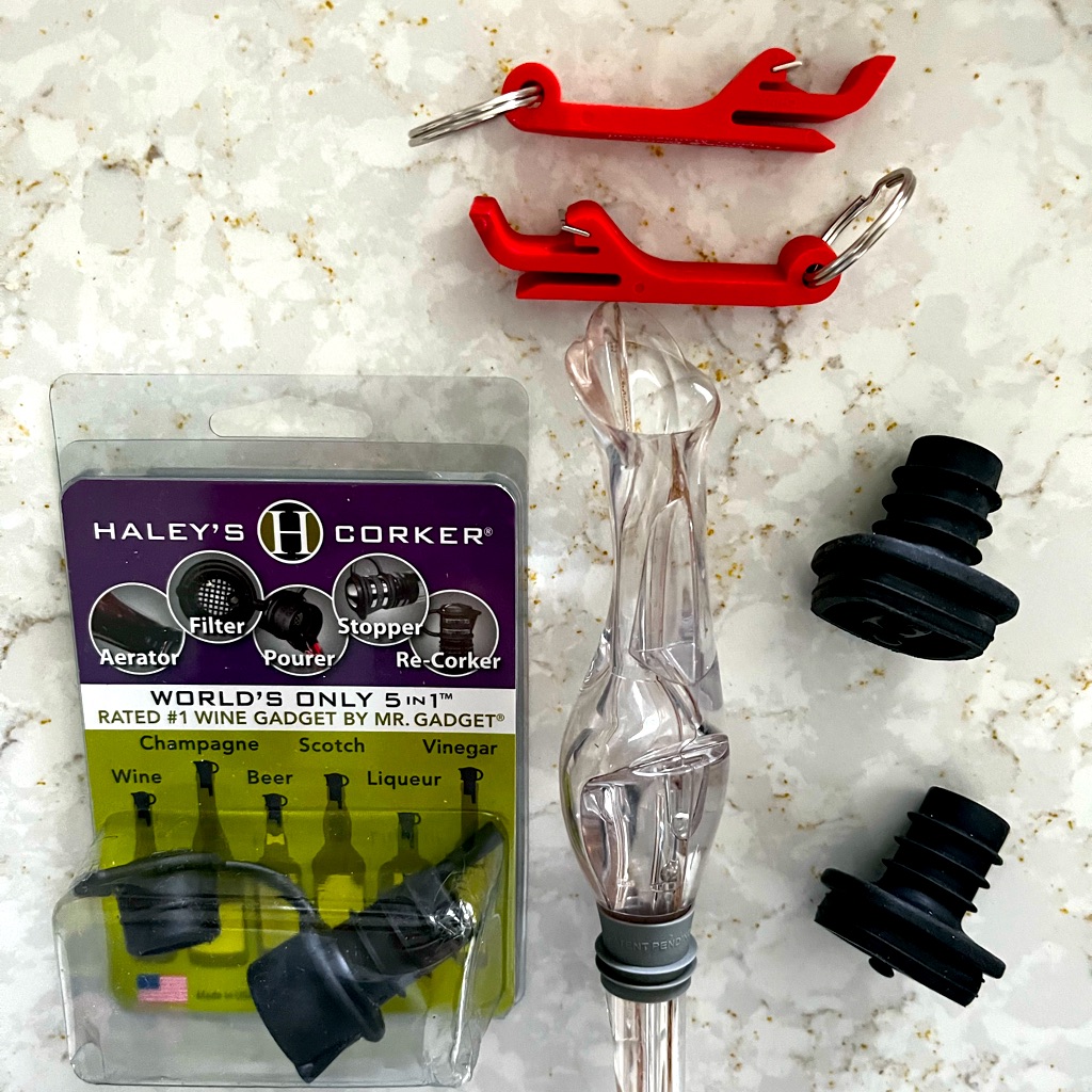 Bar  Wine Decanter Stopper Corker Beer Bottle Openers Keychain Storage Cap
